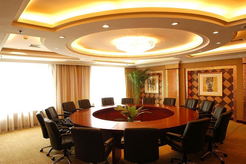 The Bund Riverside 4*